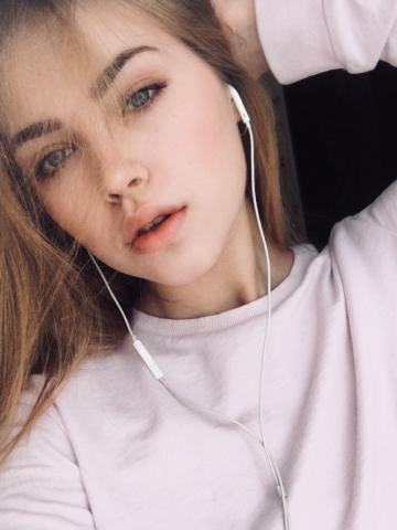 Людмила Блестящая Звезда